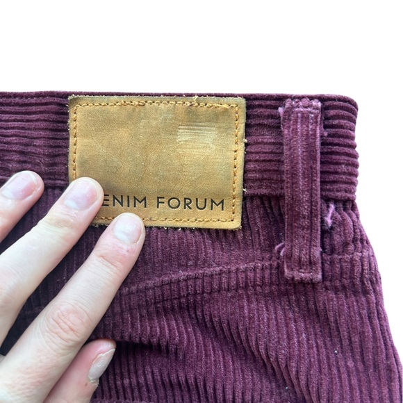 ARITZIA DENIM FORUM The '90s Joni High Rise Loose
30L in Spiced Burgundy Sz 26 - Picture 12 of 12
